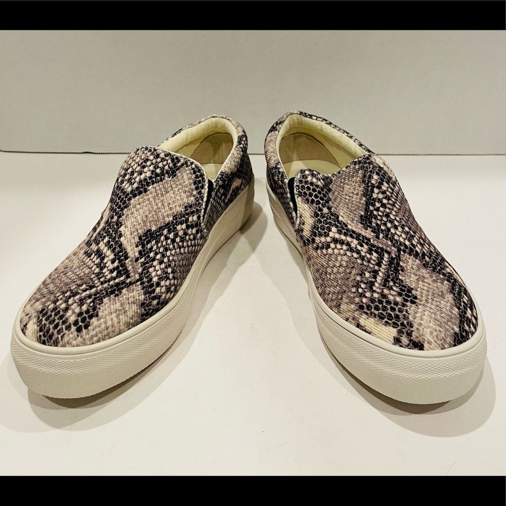 Steven Madden slip on sneaker.